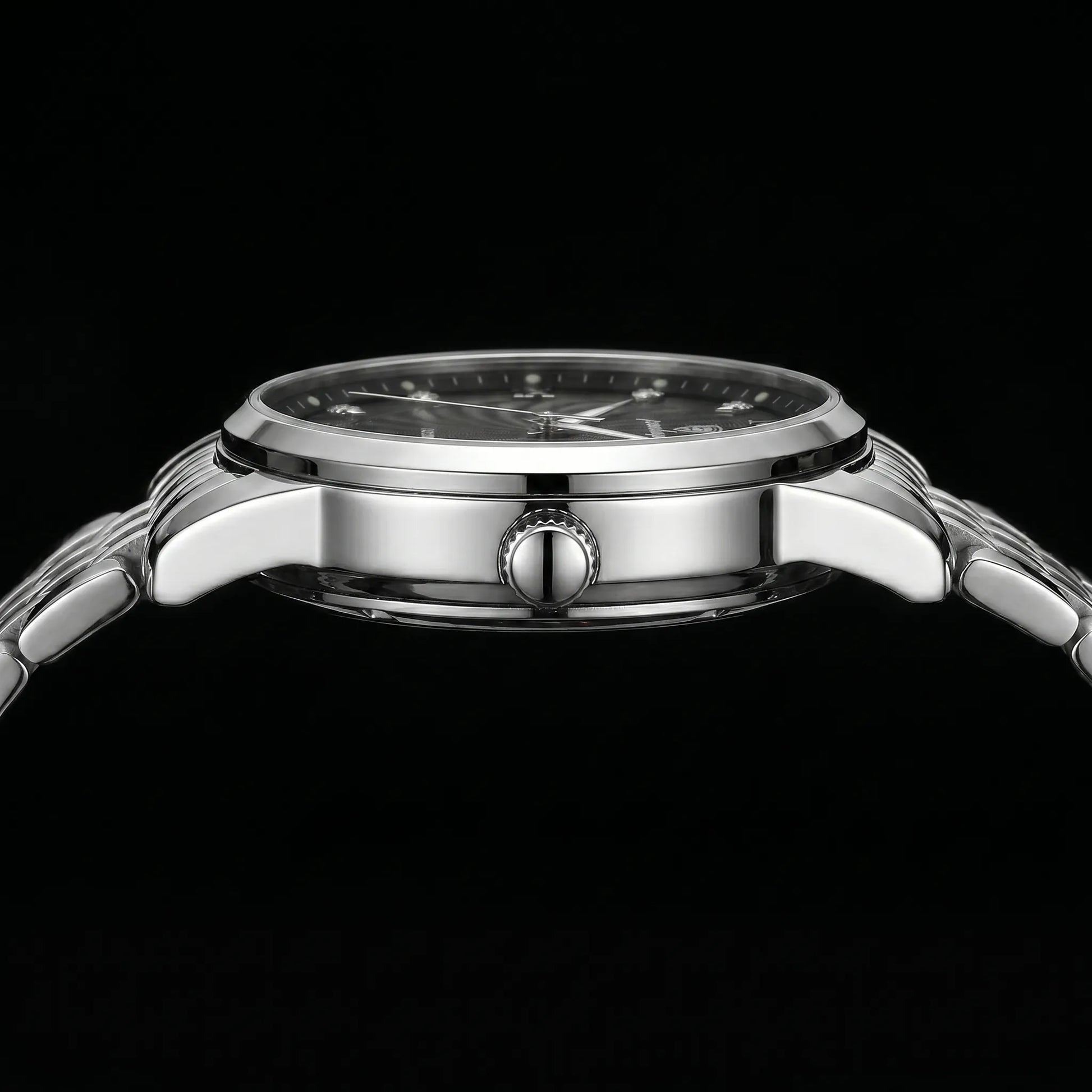 Distinction | Mezzar